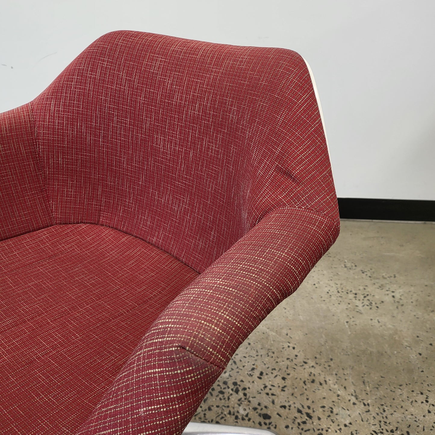 Bucket Swivel Office Chairs in Red Upholstery