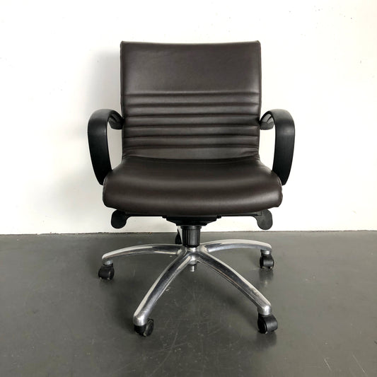 Cofemo 'Boss Low Back' Brown Leather Office Chair on chrome wheels