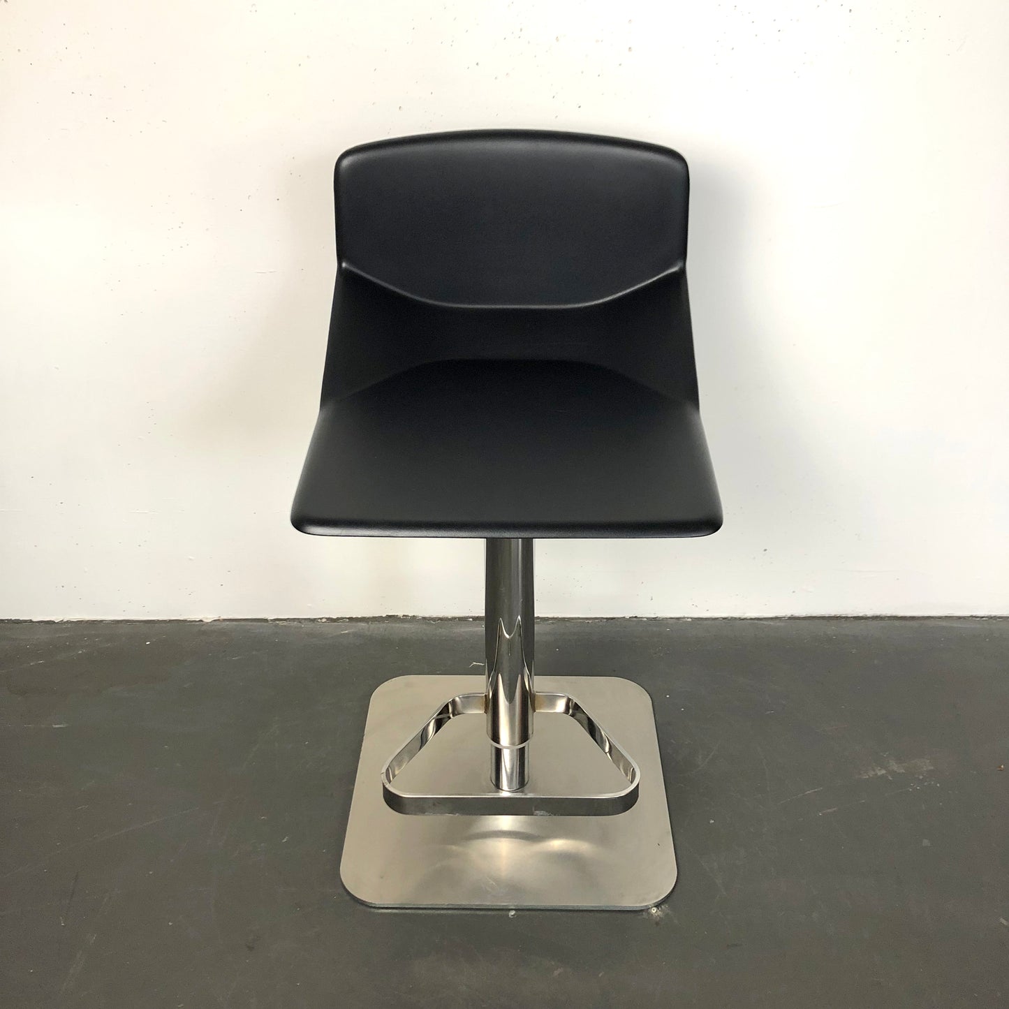 Arrmet Formula 80SGA Black Stool