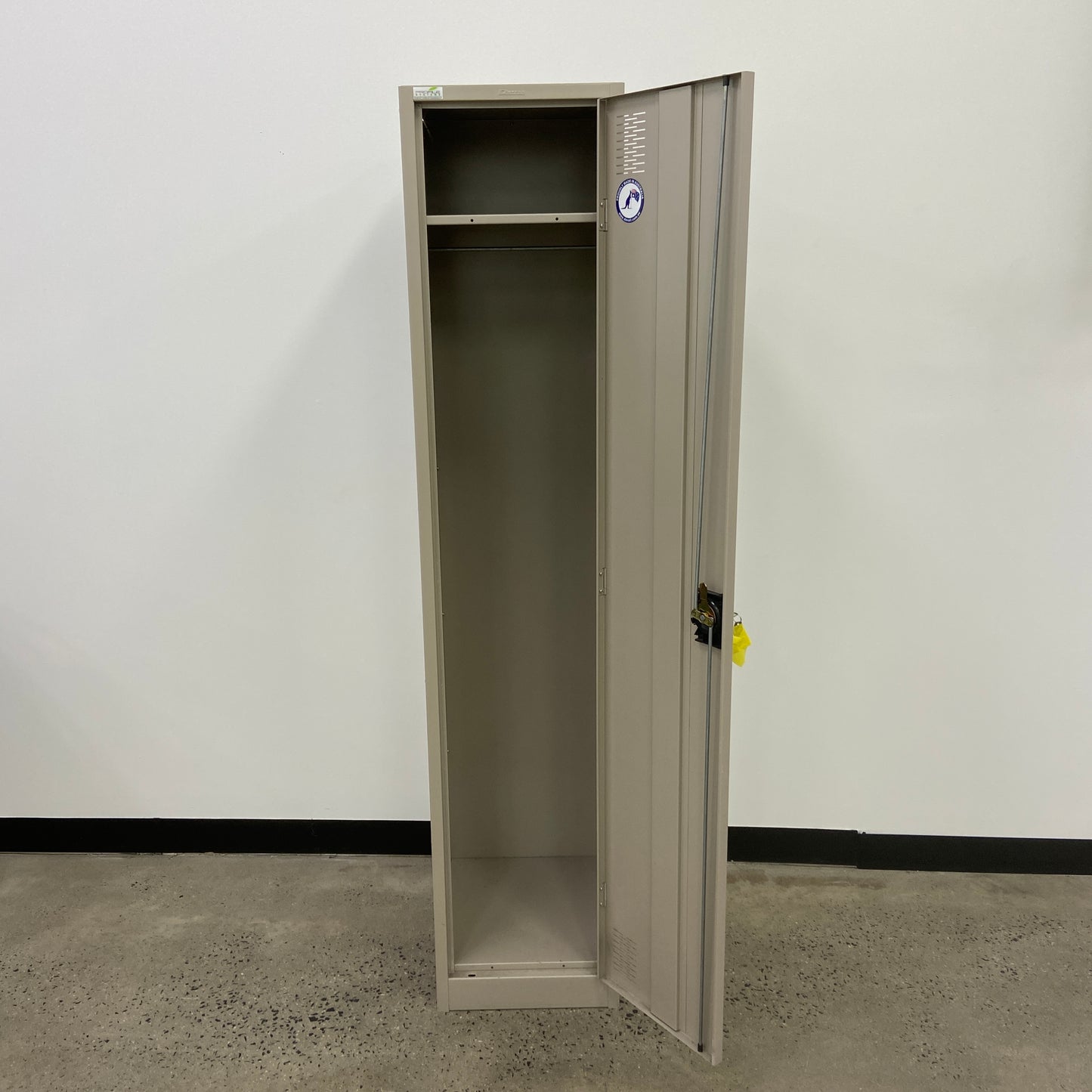 Davell Locker Single Beige