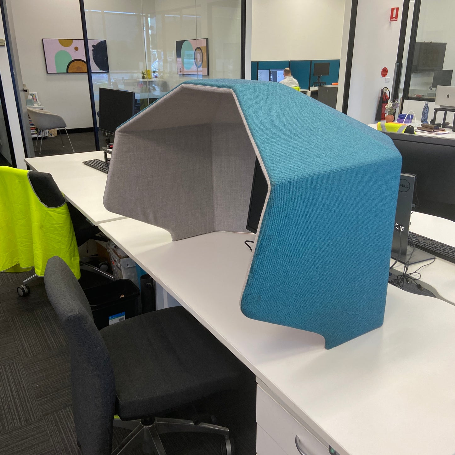 Privacy Pod Desk Accessory