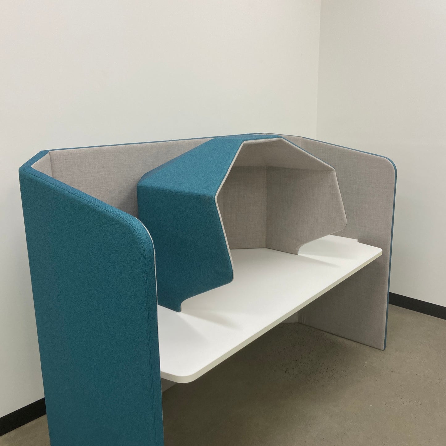 Privacy Pod Desk Accessory